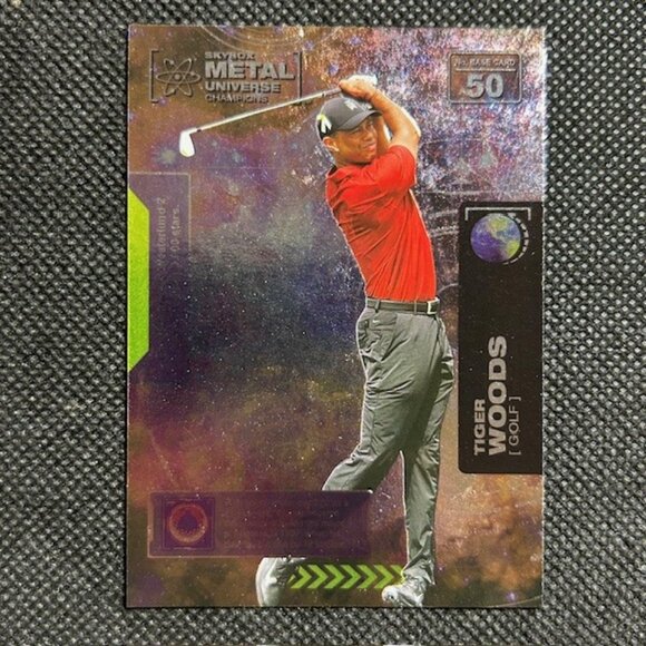 2021 TIGER WOODS Skybox Metal Universe #50 Golf Legend PGA - Picture 1 of 2